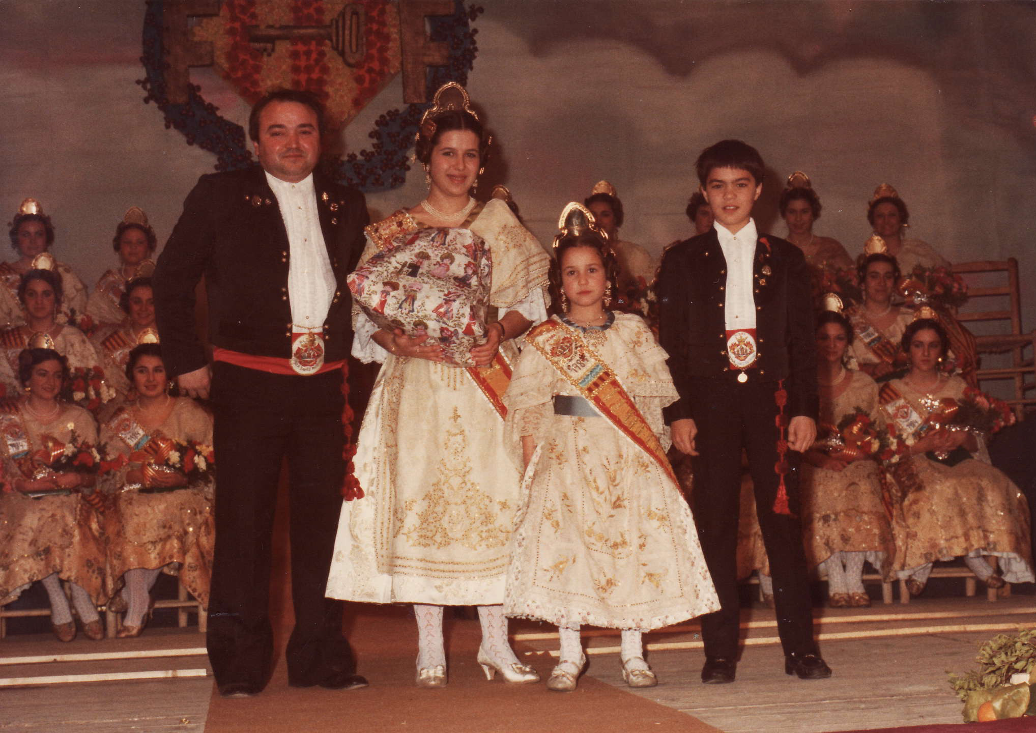 1984 - Ana Soler Fallera Major
